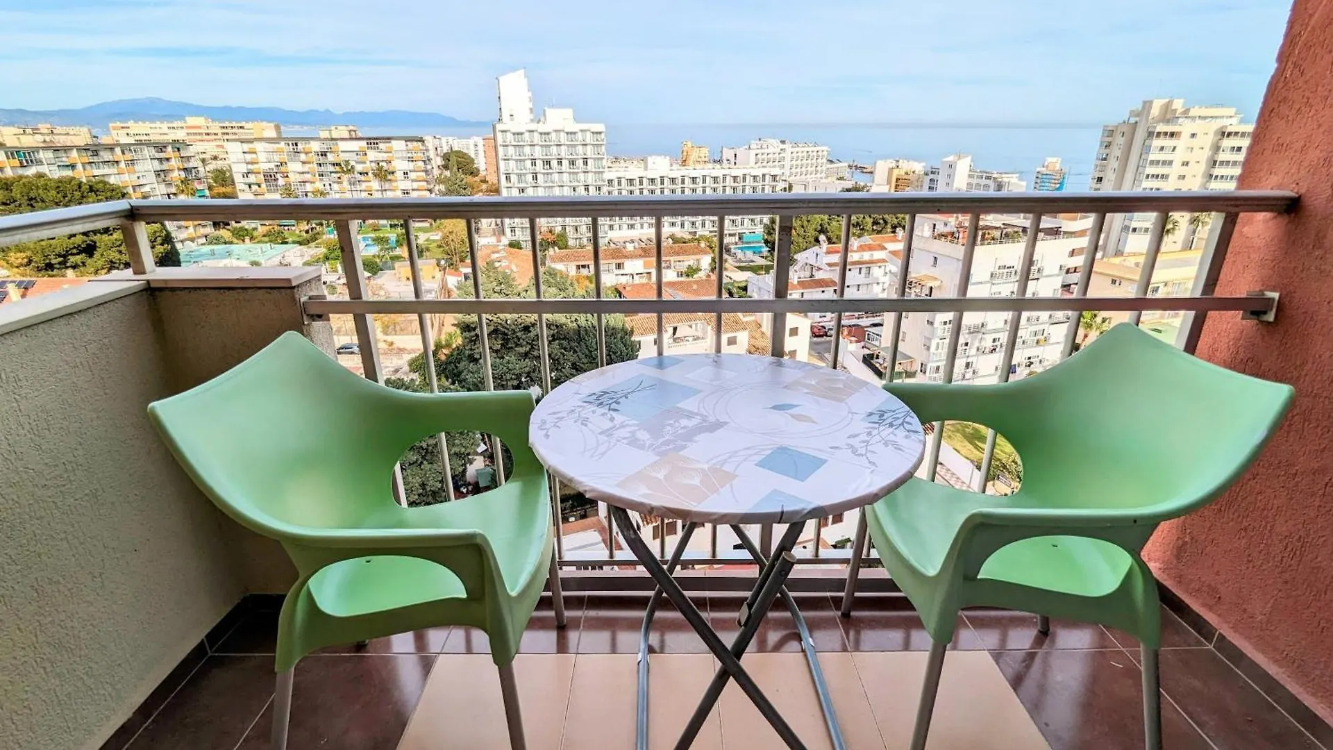 Estudio Jupiter Con Fantasticas Vistas Benalmádena